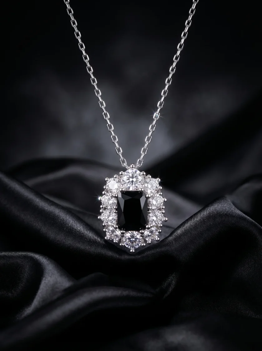 OVAL LUX PENDANT | 3A ZC | SILVER BLACK – OFAAZ